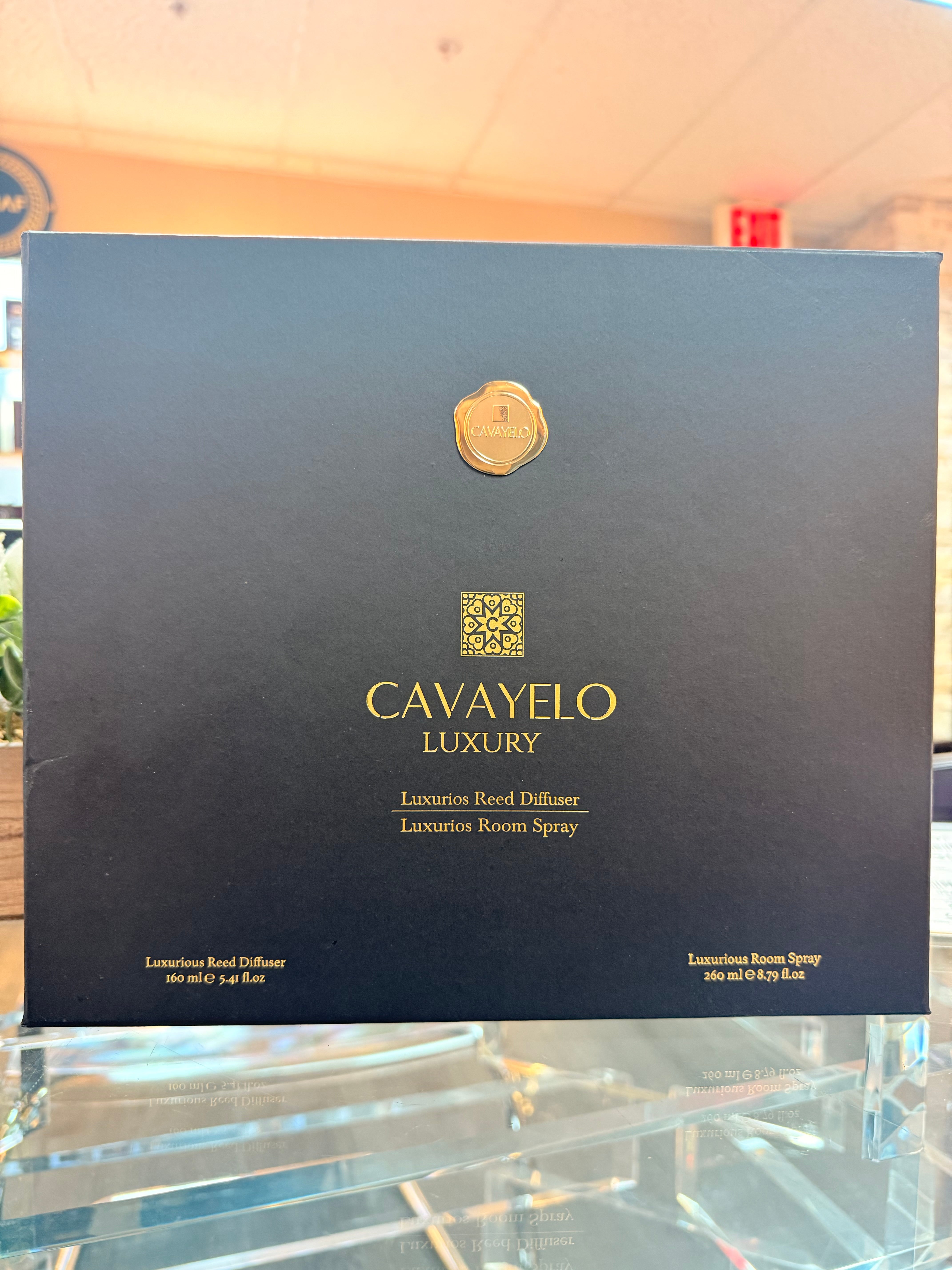 SET LUXURY DIFFUSER 160 ML & LUXURY ROOM SPRAY 260ml CAVAYELO